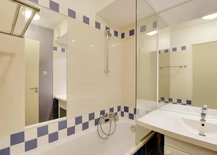 Guestready - Moderne Paris La Defense Avec Ac * Courbevoie